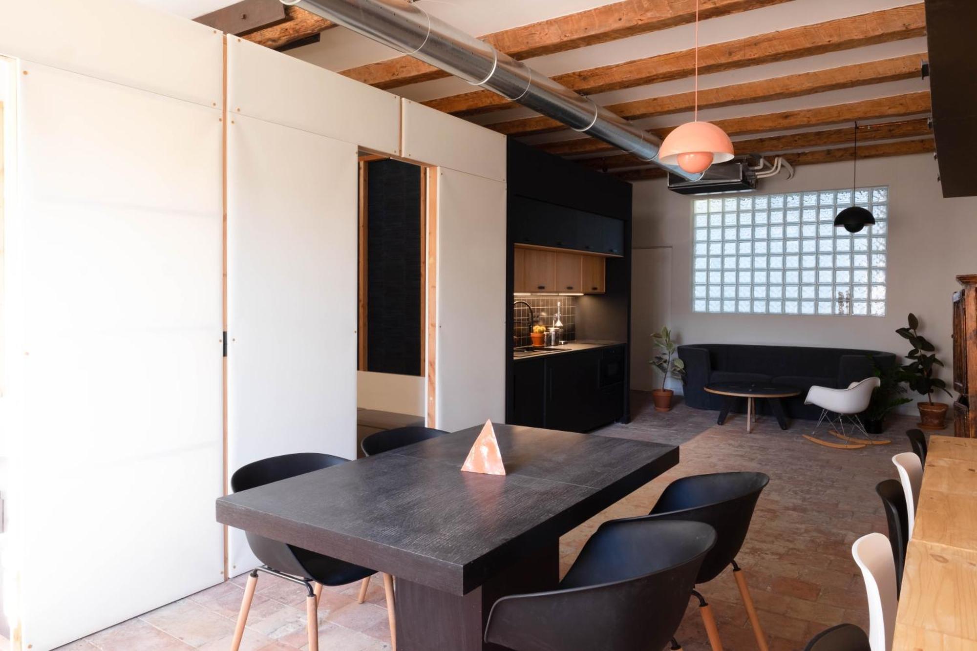 Heart Of Marseille, Loft Atypical & Spacious , Perfect For Couple And Couple With 1 Small Kid, Perfect For 2 Friends Экстерьер фото